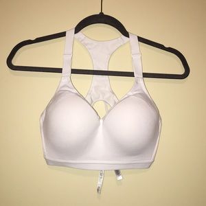 Victoria Sport White Bra